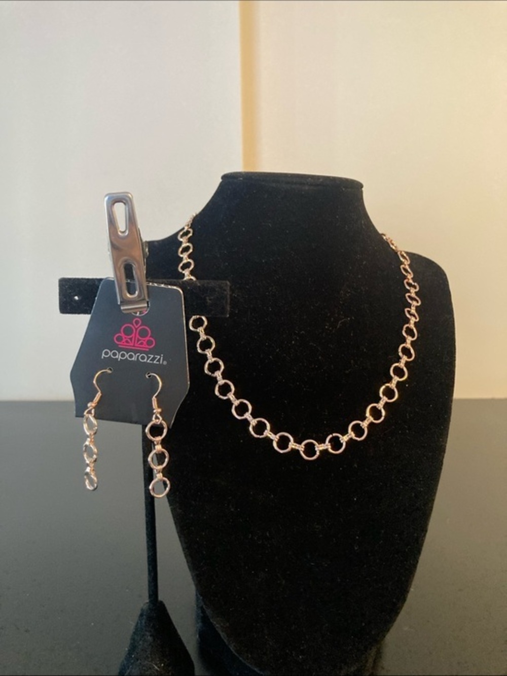 paparazzi Rose Gold Open Circle Chain Necklace with Dangle Earrings